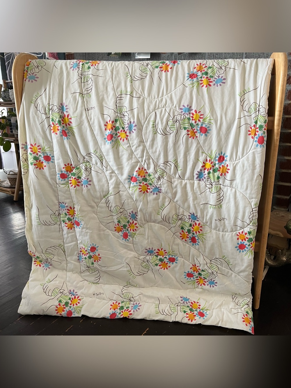 Vintage Picasso Bouquet of Peace Hands Flowers Blanket Quilt Bedding bedspread - Picture 4 of 14